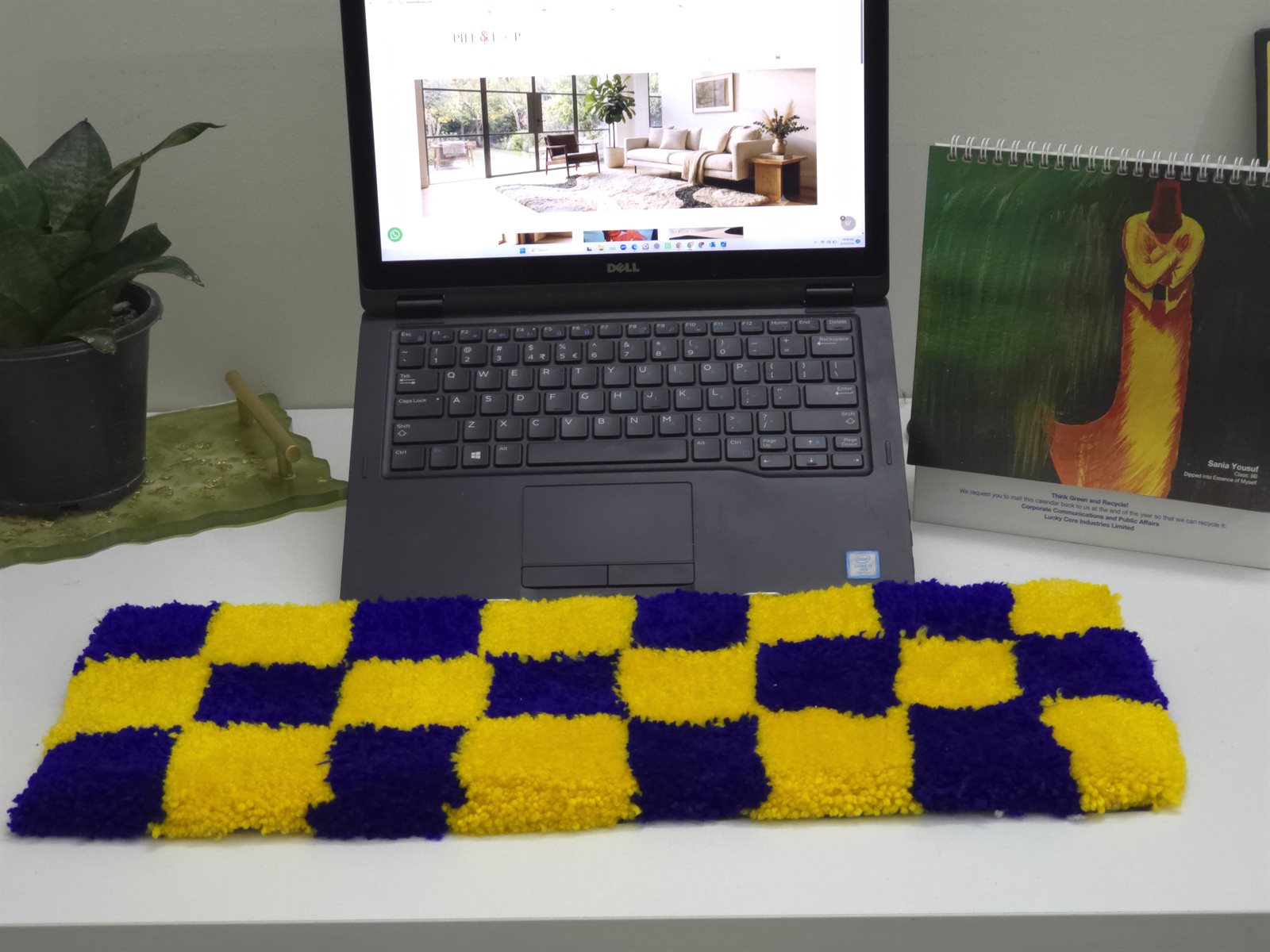 Wabi-Sabi Checkered Studio Bedside & Nook Runner