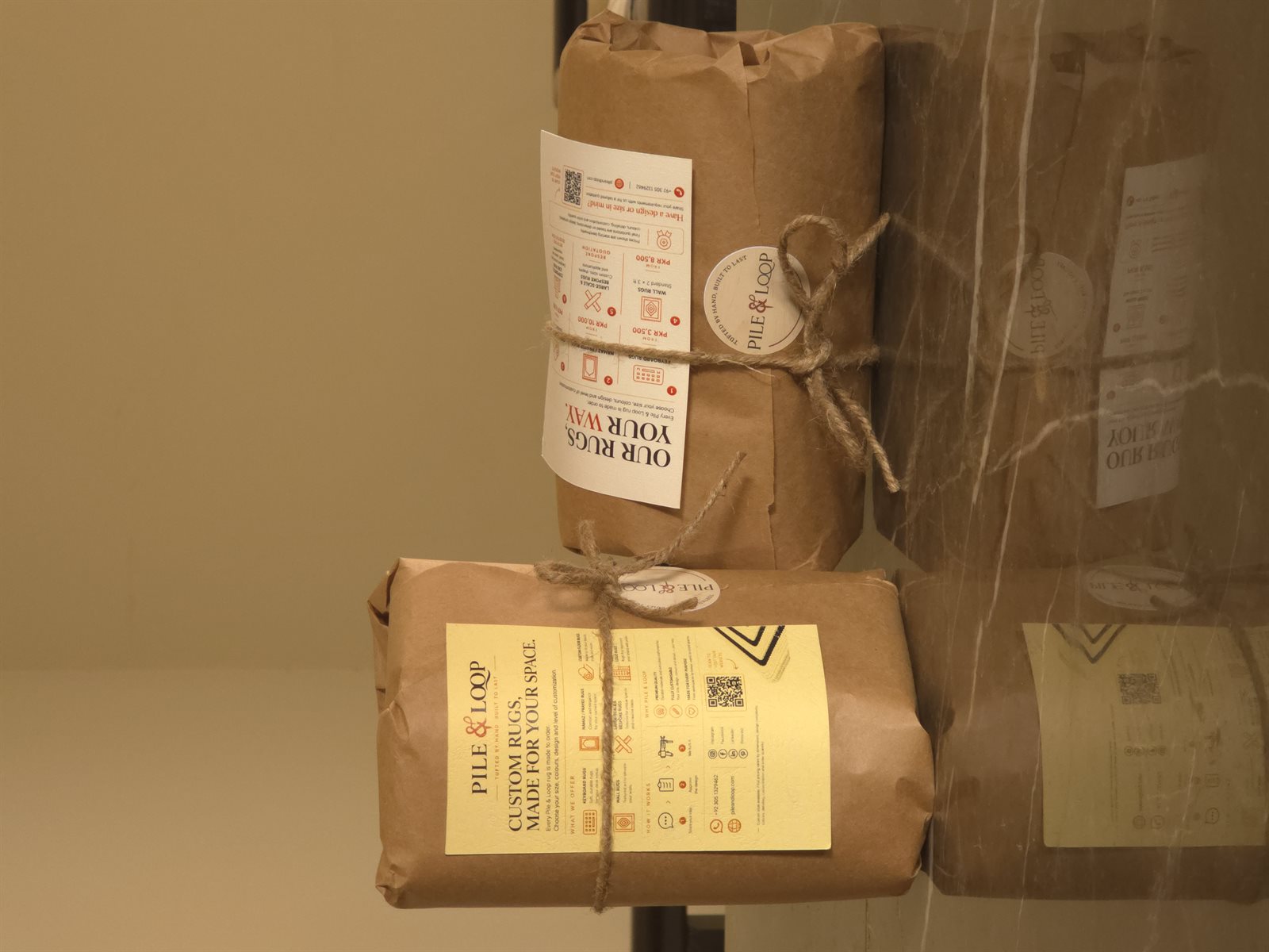 Signature Gift Box & Packaging thumbnail 2