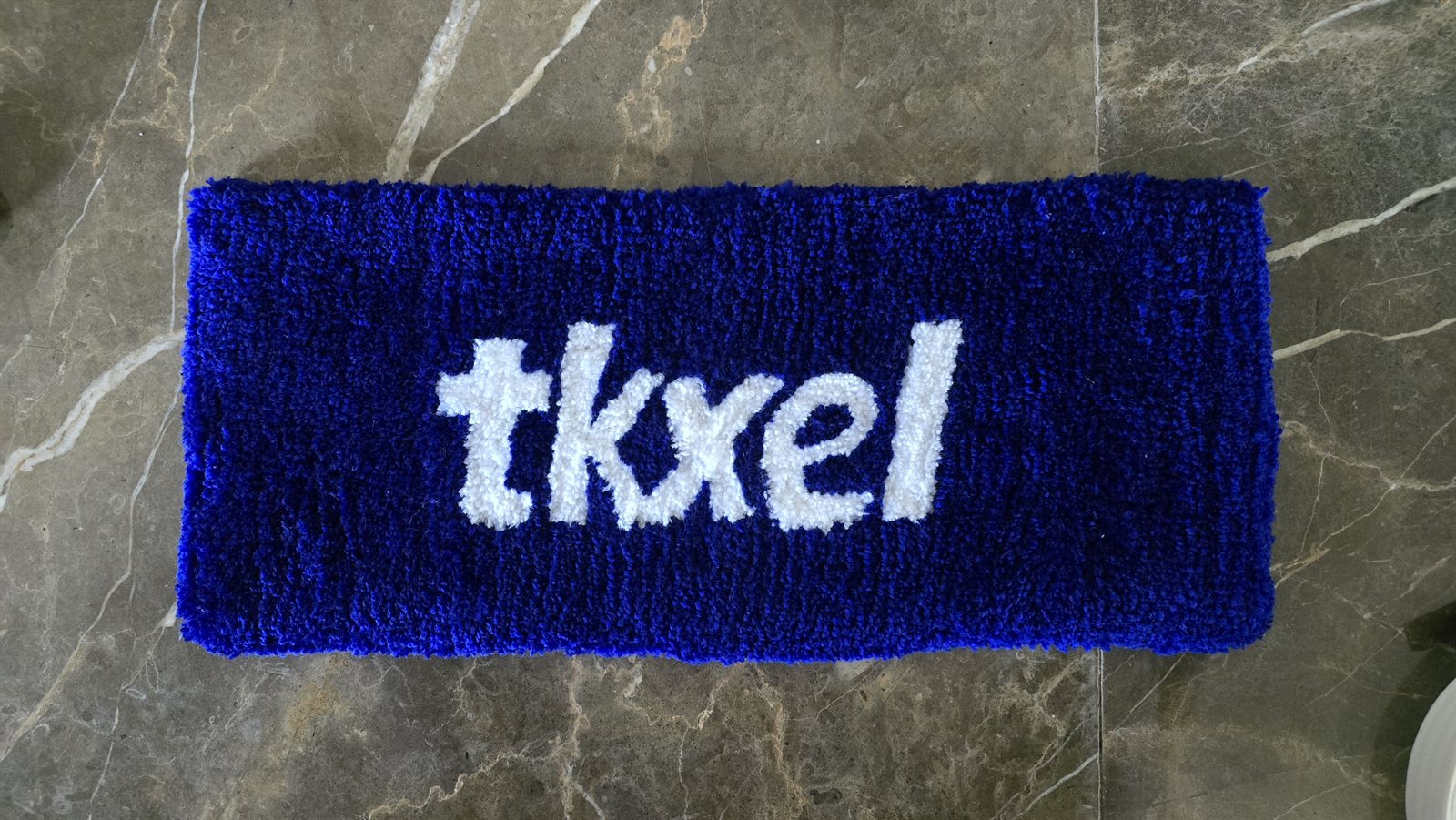 Tkxel Global Engineering Floor Crest & Desk Runner