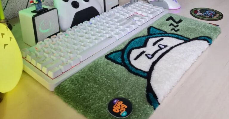 Best rug for a gaming setup with keyboard and desk